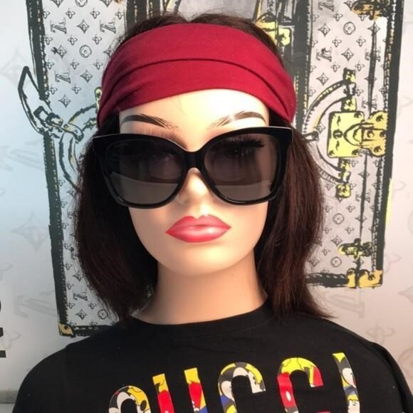 Stylish Black Sunglasses GG0459SA 001 - Picture 5 of 11